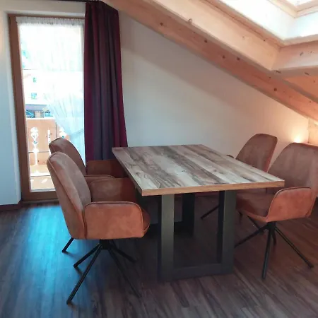 Satzger شقة